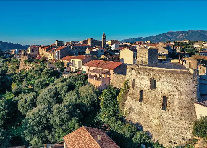 Golden Tulip Porto-vecchio 호텔 포르토베쉬오