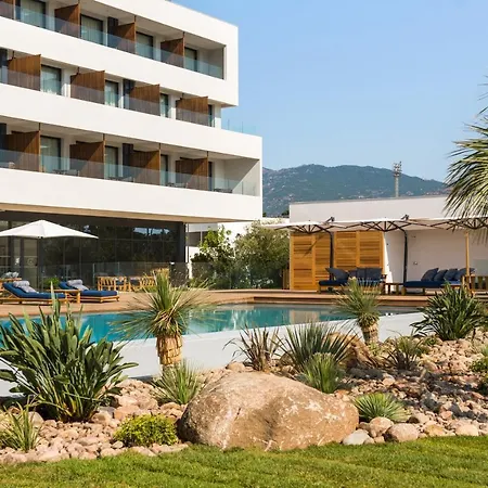 호텔 Golden Tulip Porto-vecchio