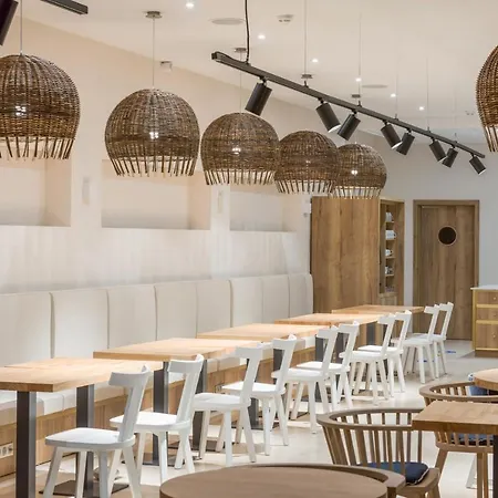 Golden Tulip Porto-vecchio Porto-Vecchio (Corsica)