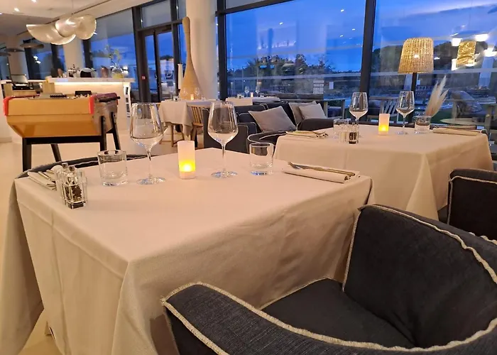 Golden Tulip Porto-vecchio 4*